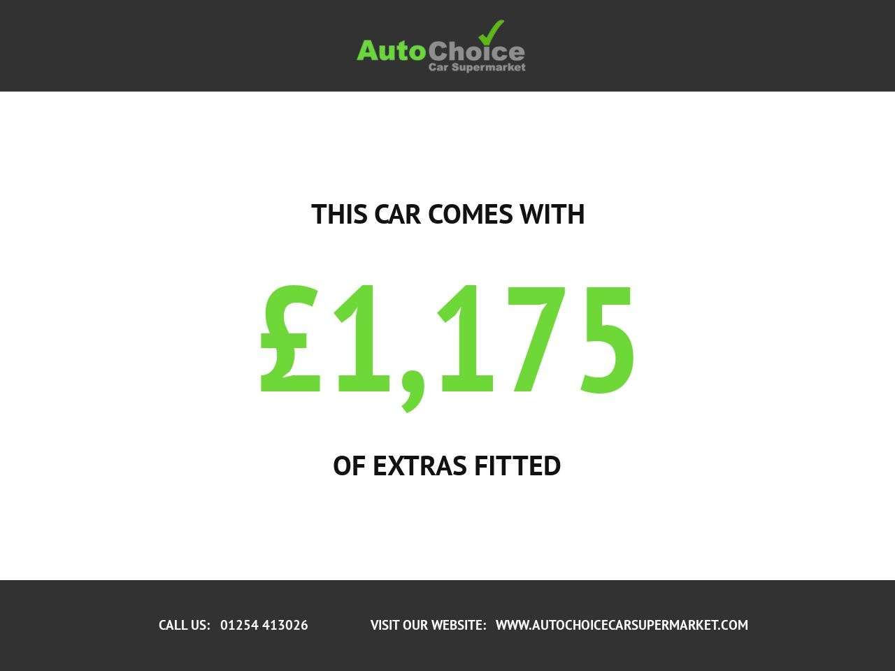 A 2017 VOLVO V40 1.5 T3 Momentum Nav Plus Hatchback 5dr Petrol Auto Euro 6 (s/s) (152 ps) in A 2017 VOLVO V40 1.5 T3 Momentum Nav Plus Hatchback 5dr Petrol Auto Euro 6 (s/s) (152 ps) in