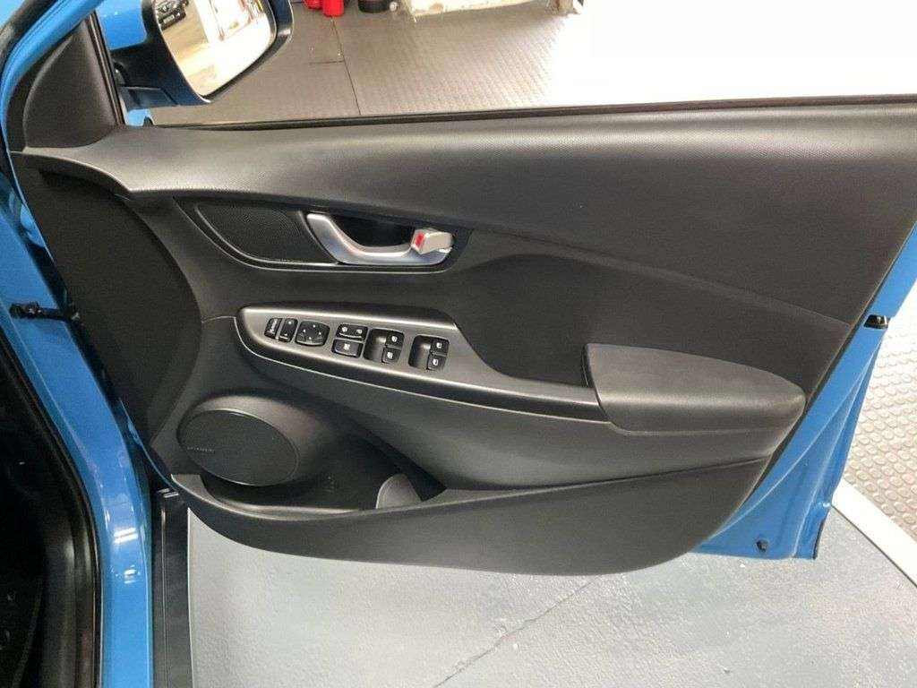 2021 HYUNDAI KONA 2021 HYUNDAI KONA