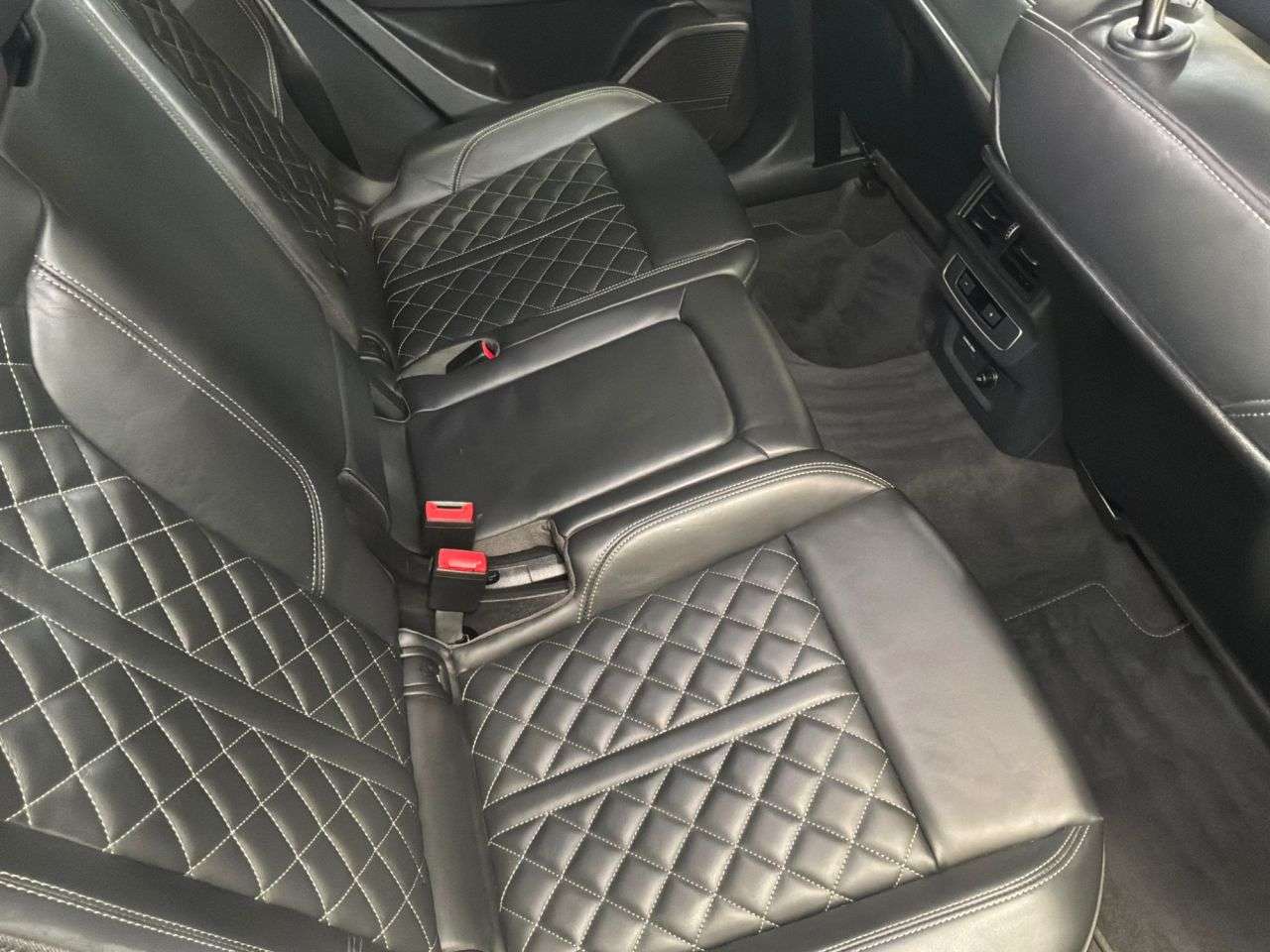 2024 AUDI SQ5 2024 AUDI SQ5