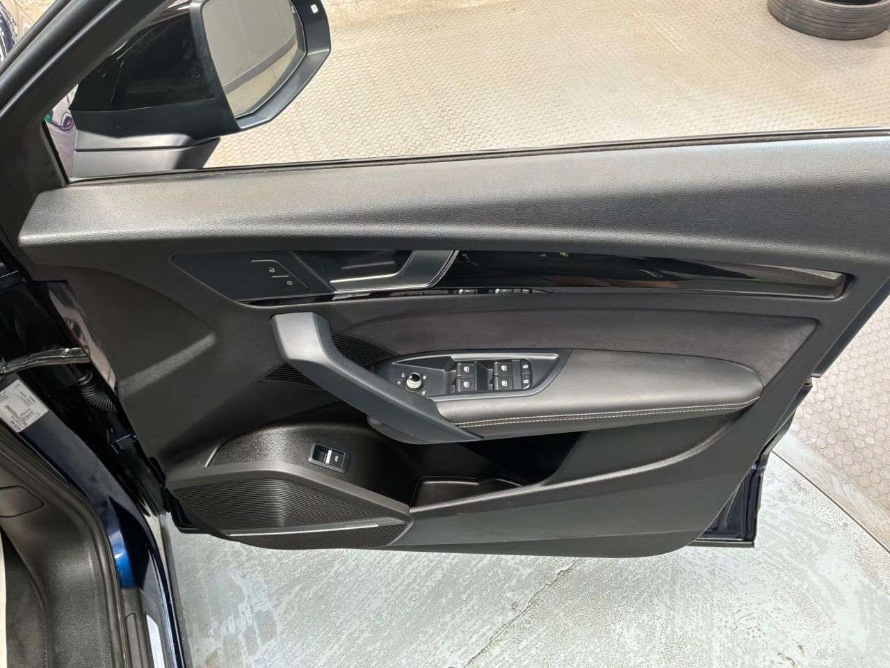 2024 AUDI SQ5 2024 AUDI SQ5
