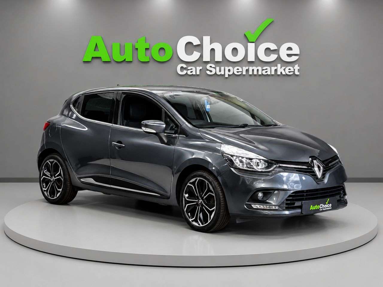 A 2019 RENAULT CLIO 0.9 TCe Iconic Hatchback 5dr Petrol Manual Euro 6 (s/s) (90 ps) in Blackbur A 2019 RENAULT CLIO 0.9 TCe Iconic Hatchback 5dr Petrol Manual Euro 6 (s/s) (90 ps) in Blackbur