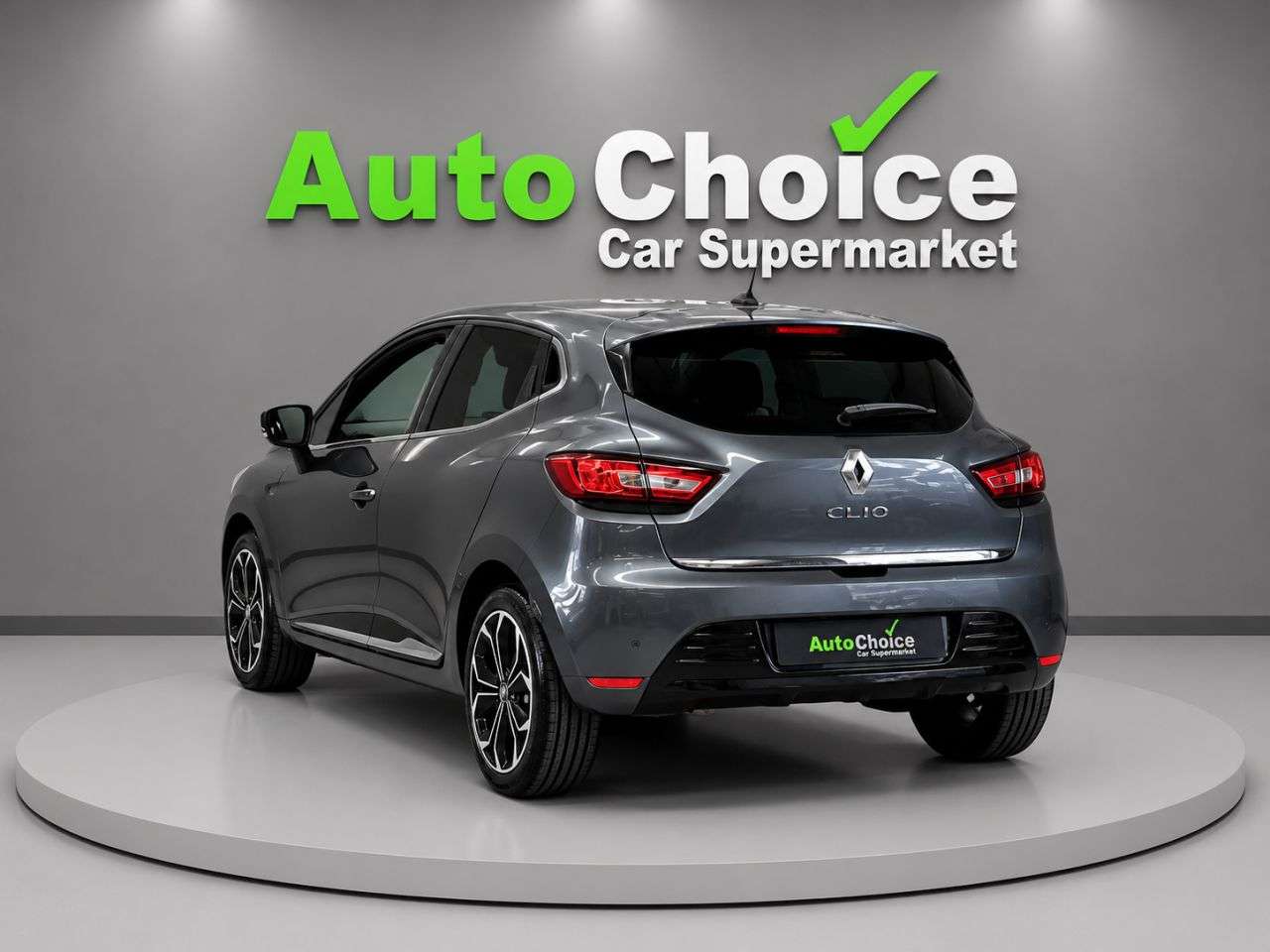 2019 RENAULT CLIO 2019 RENAULT CLIO
