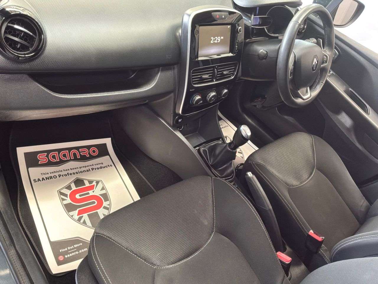 2019 RENAULT CLIO 2019 RENAULT CLIO