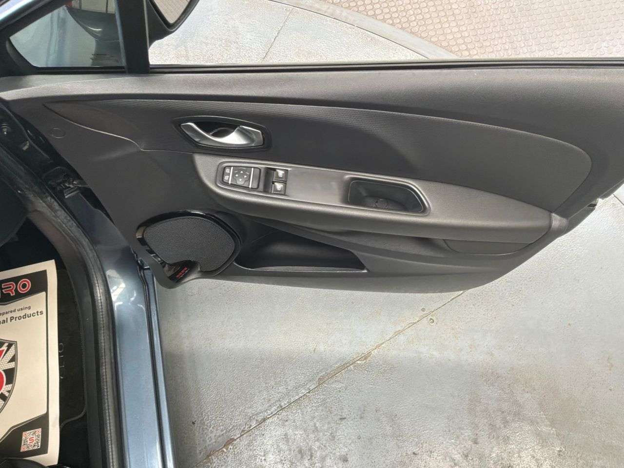 2019 RENAULT CLIO 2019 RENAULT CLIO