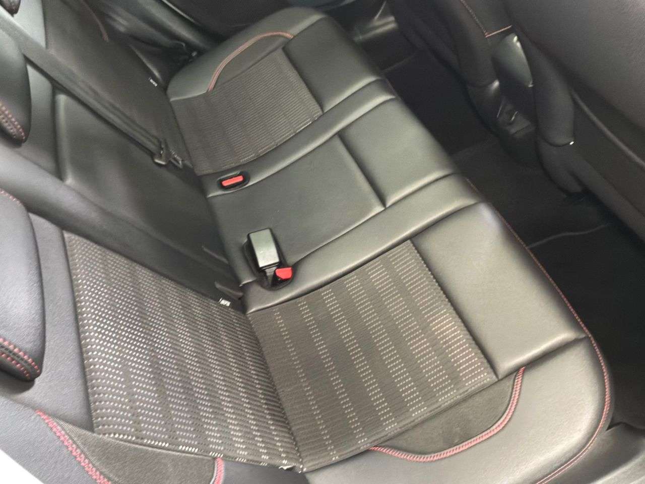 2019 PEUGEOT 2008 2019 PEUGEOT 2008