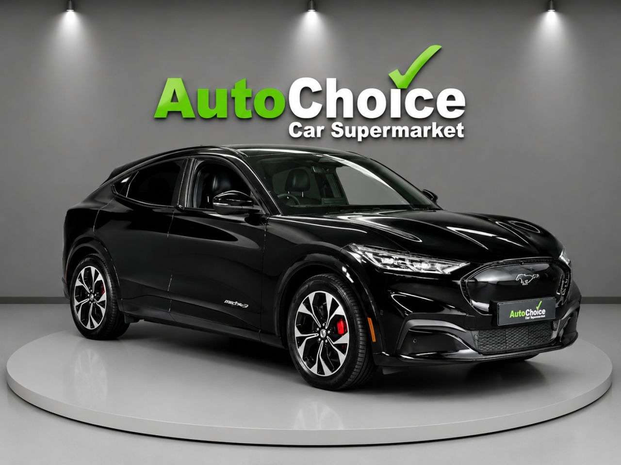 A 2021 FORD MUSTANG MACH-E Extended Range 91kWh SUV 5dr Electric Automatic AWD (351 ps) in Blackburn F A 2021 FORD MUSTANG MACH-E Extended Range 91kWh SUV 5dr Electric Automatic AWD (351 ps) in Blackburn F