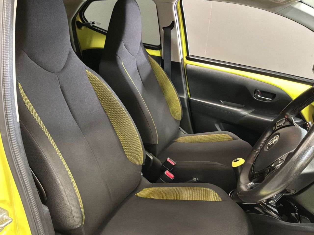 2017 TOYOTA AYGO 2017 TOYOTA AYGO