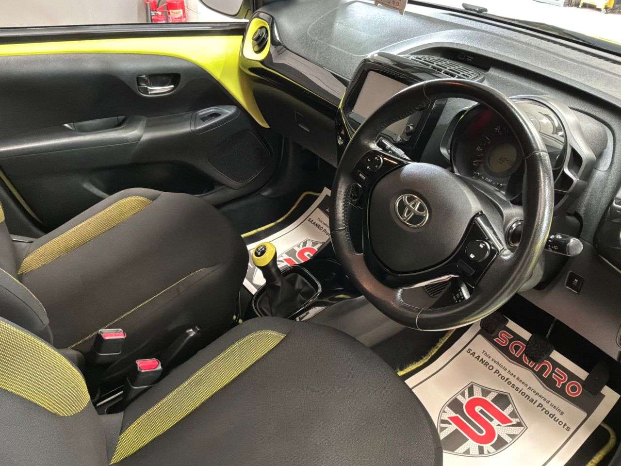 2017 TOYOTA AYGO 2017 TOYOTA AYGO