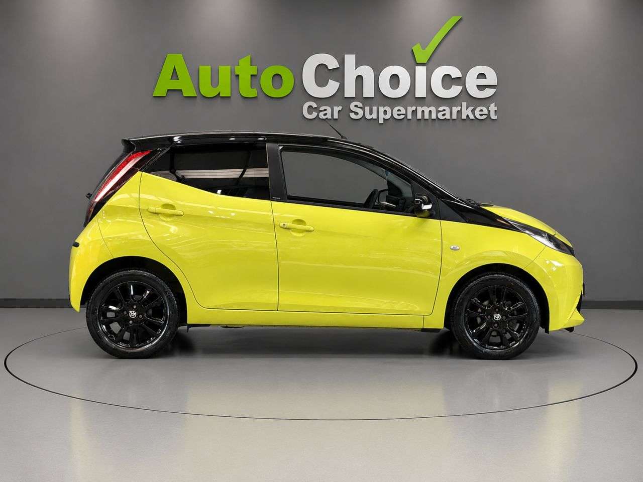 2017 TOYOTA AYGO 2017 TOYOTA AYGO