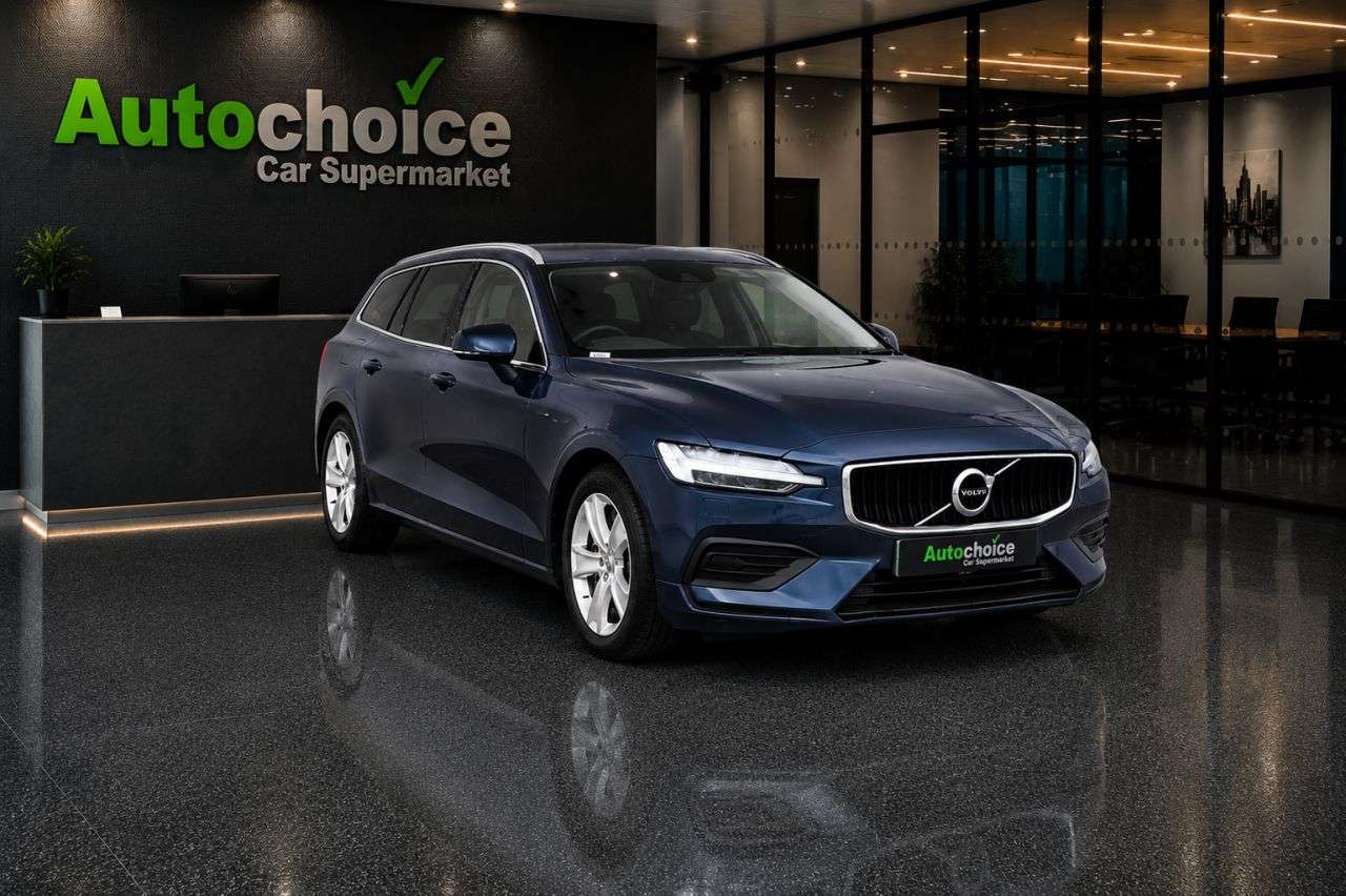 A 2019 VOLVO V60 2.0 D3 Momentum Estate 5dr Diesel Manual Euro 6 (s/s) (150 ps) in Blackburn A 2019 VOLVO V60 2.0 D3 Momentum Estate 5dr Diesel Manual Euro 6 (s/s) (150 ps) in Blackburn