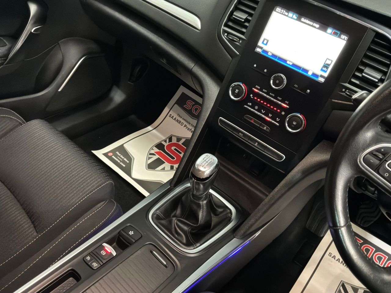 2018 RENAULT MEGANE 2018 RENAULT MEGANE