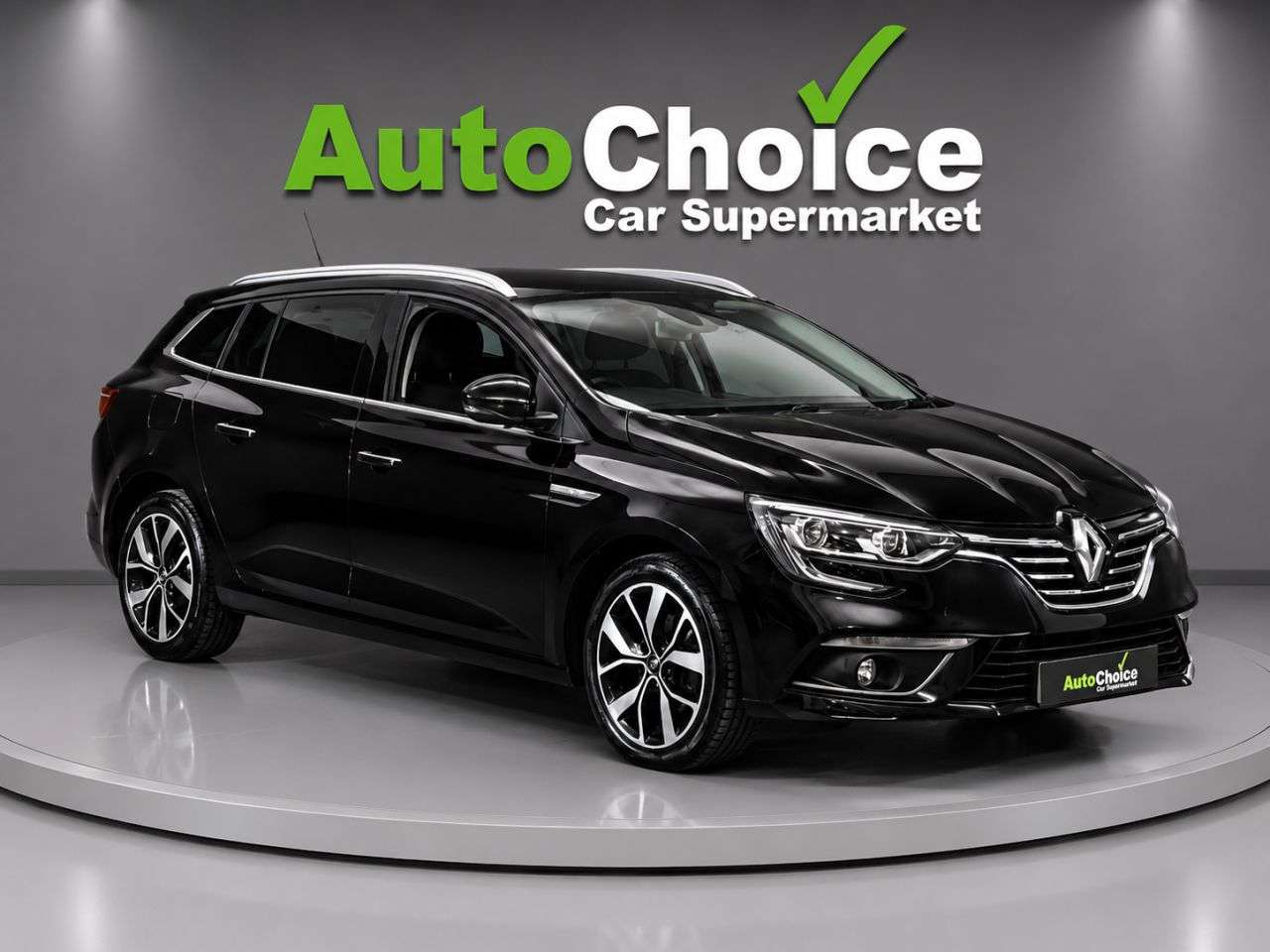 A 2018 RENAULT MEGANE 1.3 TCe Iconic Sport Tourer 5dr Petrol Manual Euro 6 (s/s) (140 ps) in Blac A 2018 RENAULT MEGANE 1.3 TCe Iconic Sport Tourer 5dr Petrol Manual Euro 6 (s/s) (140 ps) in Blac