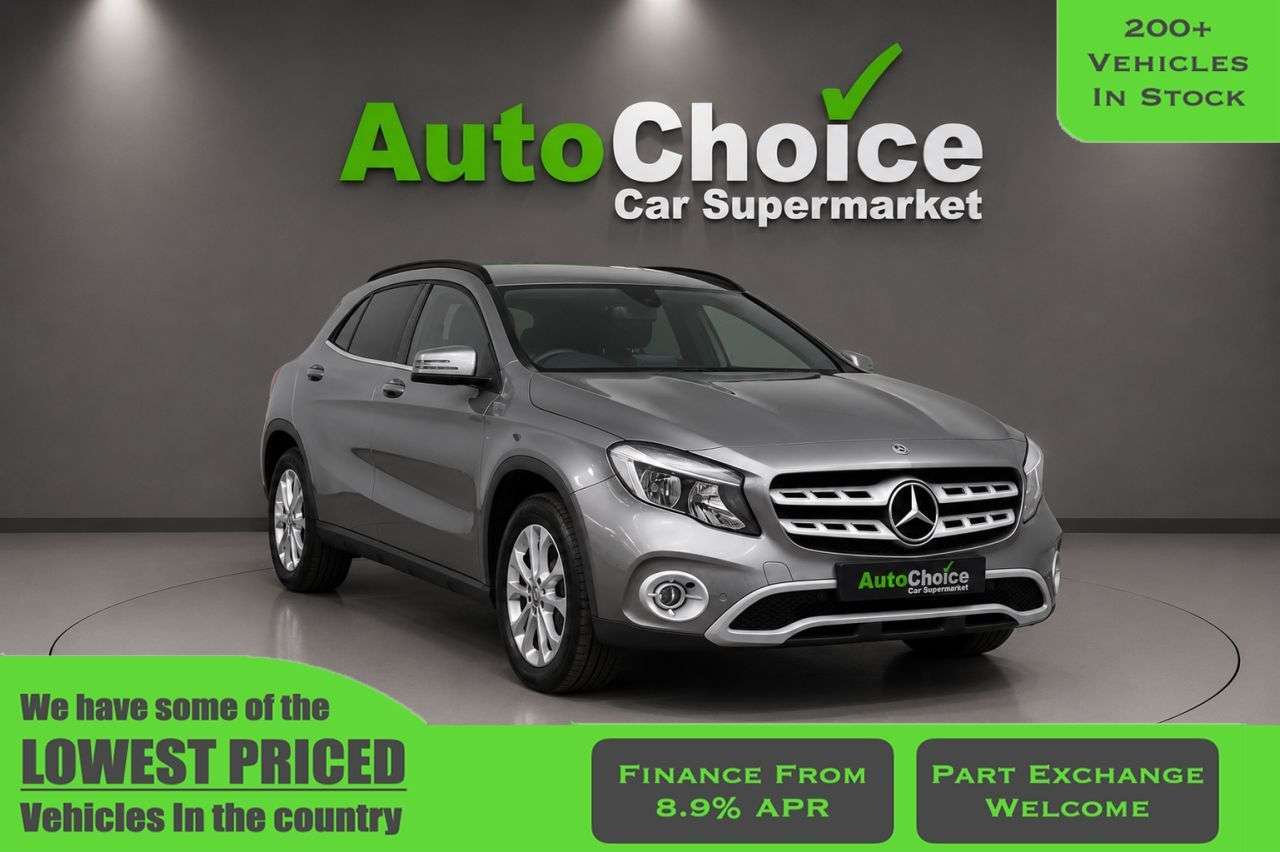 A 2018 MERCEDES-BENZ 180 1.6 GLA200 SE (Executive) SUV 5dr Petrol 7G-DCT Euro 6 (s/s) (156 ps) in Bl A 2018 MERCEDES-BENZ 180 1.6 GLA200 SE (Executive) SUV 5dr Petrol 7G-DCT Euro 6 (s/s) (156 ps) in Bl