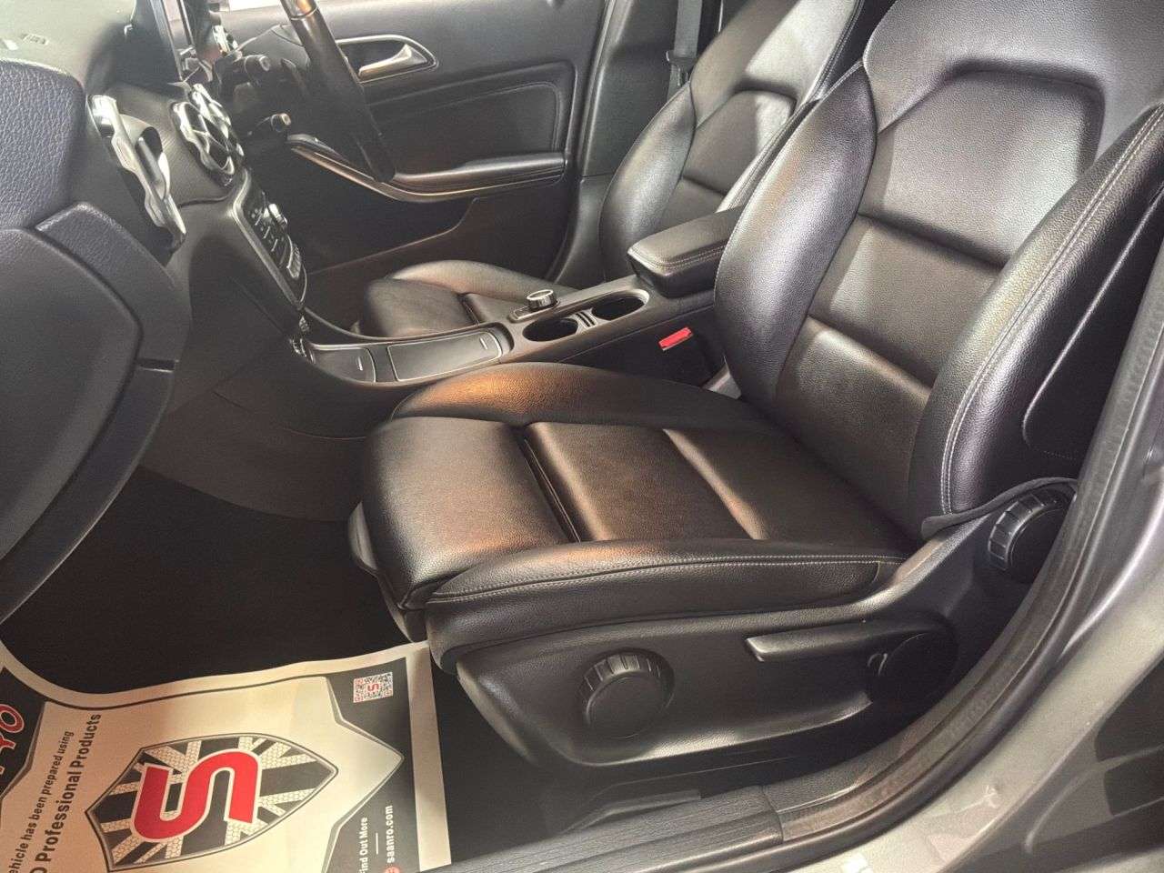 2018 MERCEDES-BENZ 180 2018 MERCEDES-BENZ 180