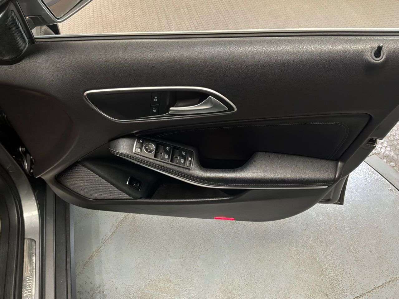 2018 MERCEDES-BENZ 180 2018 MERCEDES-BENZ 180