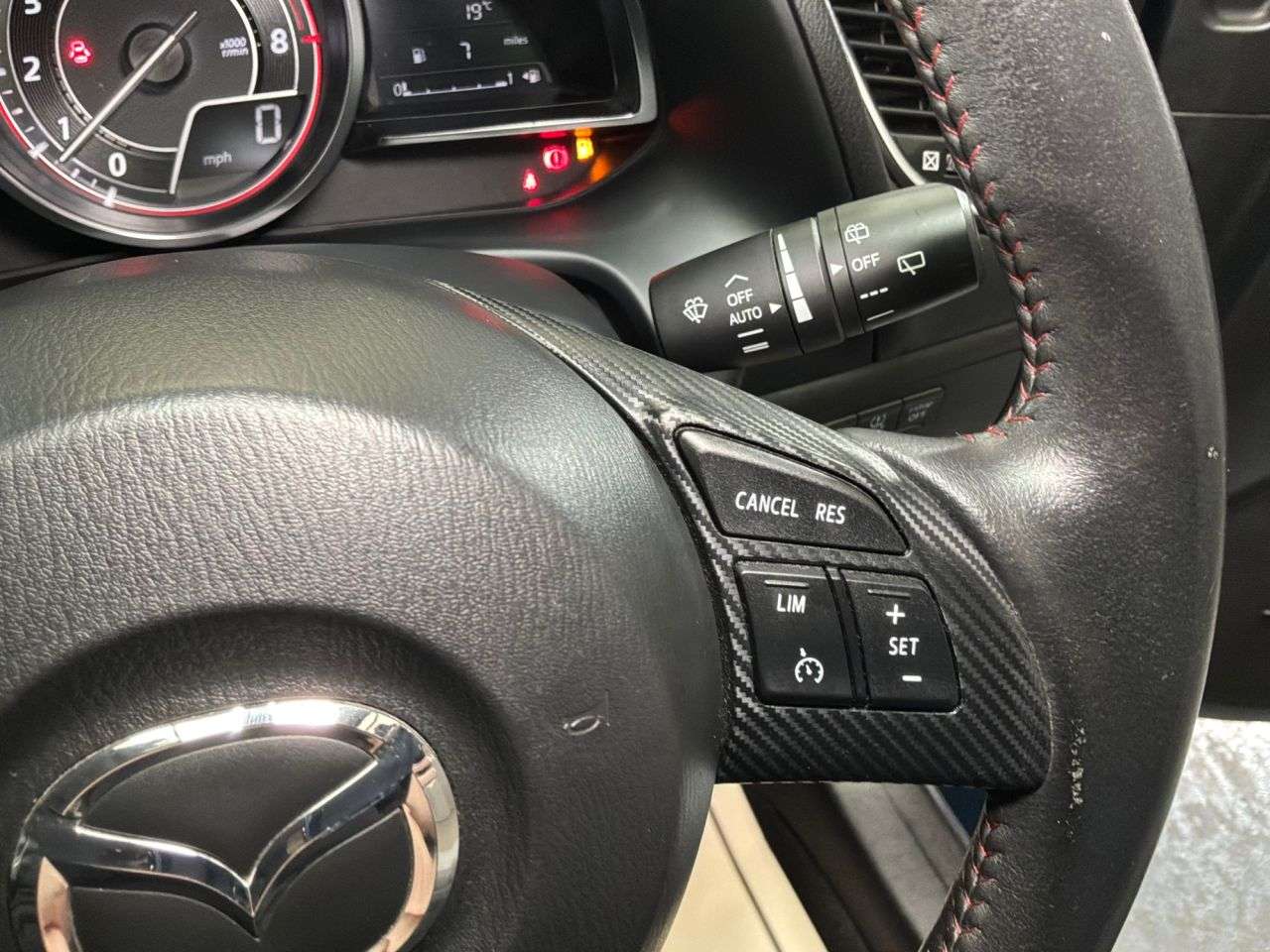 2015 MAZDA MAZDA3 2015 MAZDA MAZDA3