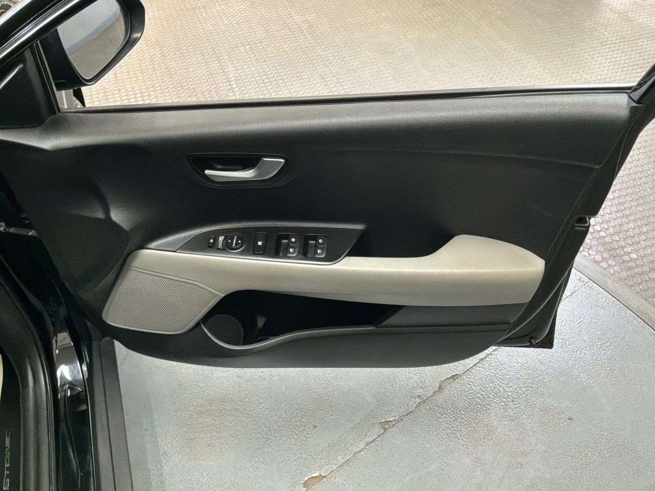 2019 KIA STONIC 2019 KIA STONIC