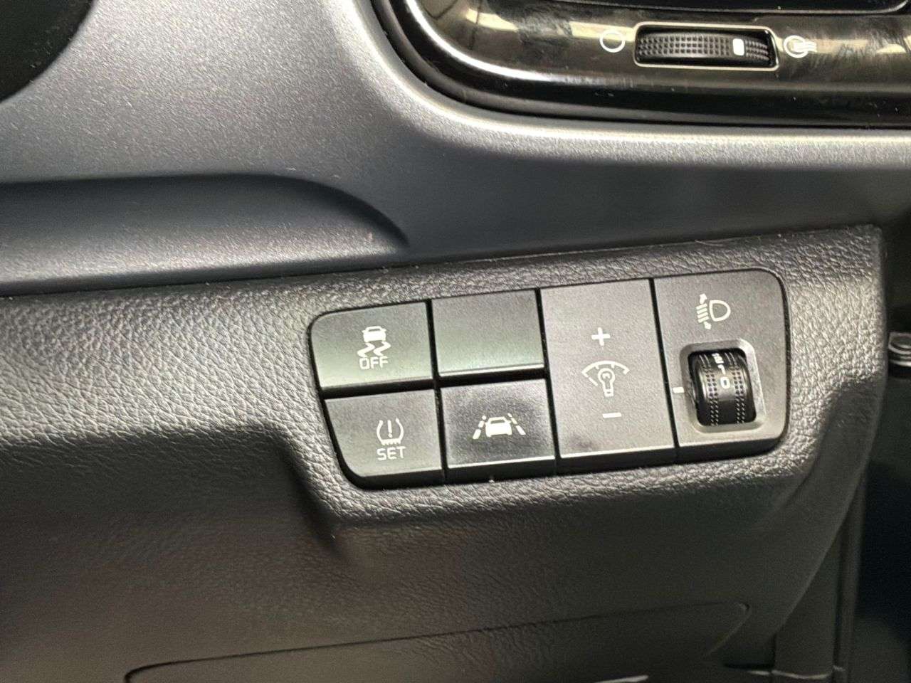 2019 KIA STONIC 2019 KIA STONIC