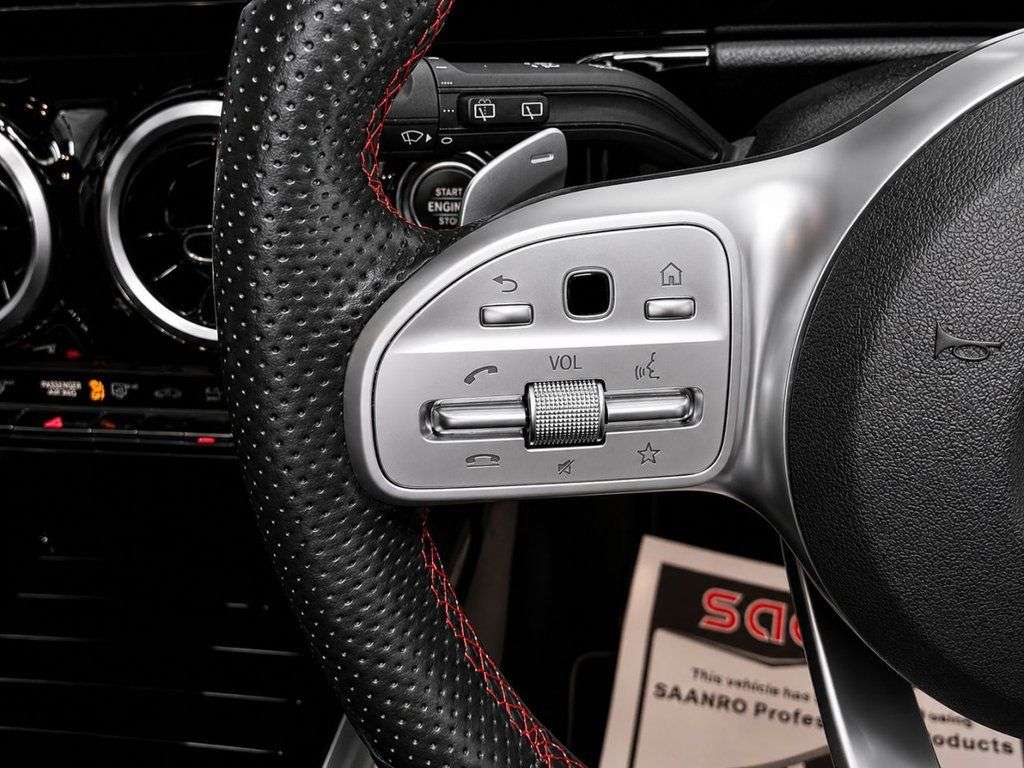 2020 MERCEDES-BENZ 180 2020 MERCEDES-BENZ 180