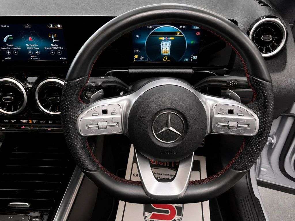 2020 MERCEDES-BENZ 180 2020 MERCEDES-BENZ 180