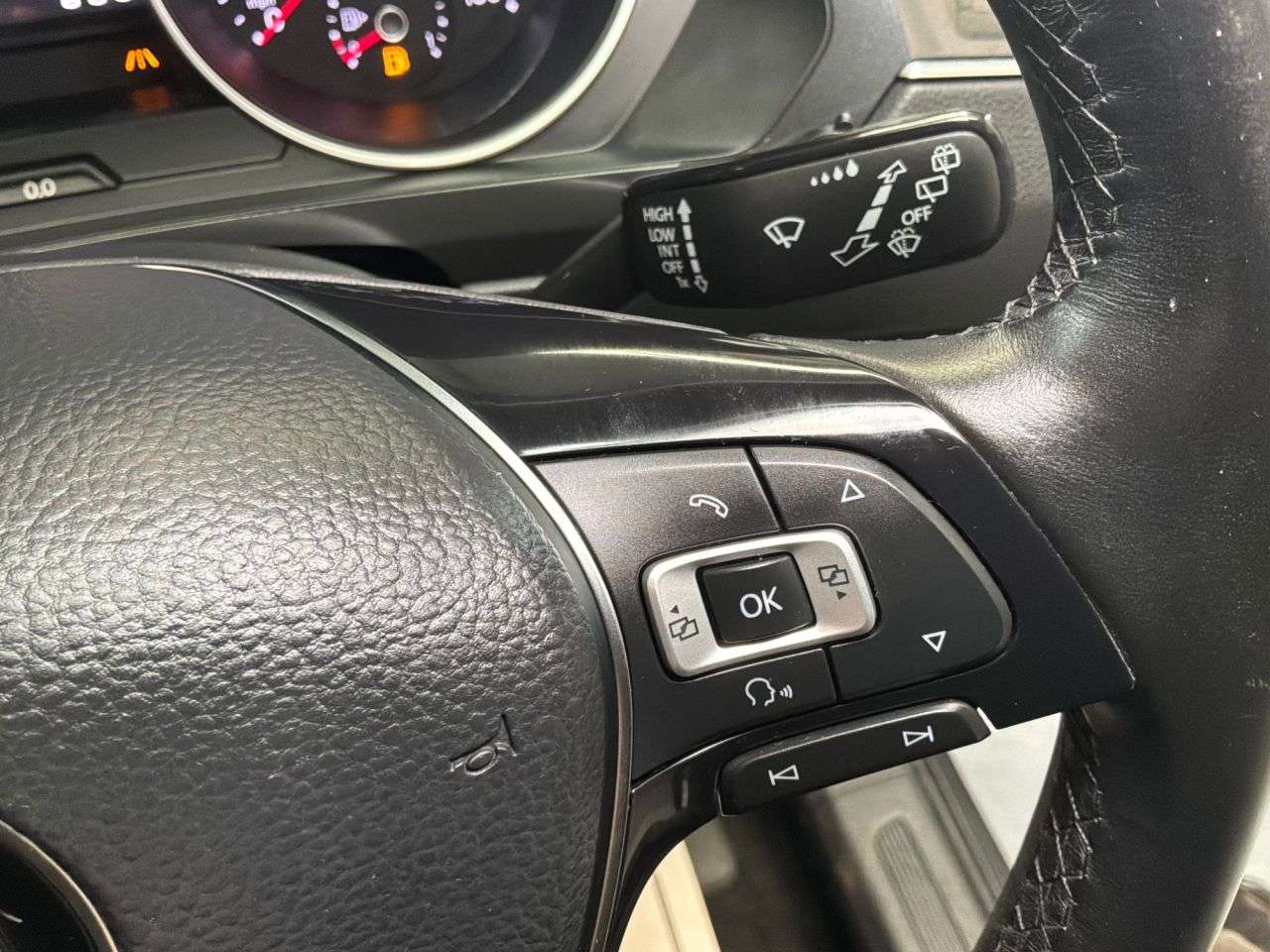 2018 VOLKSWAGEN TIGUAN 2018 VOLKSWAGEN TIGUAN
