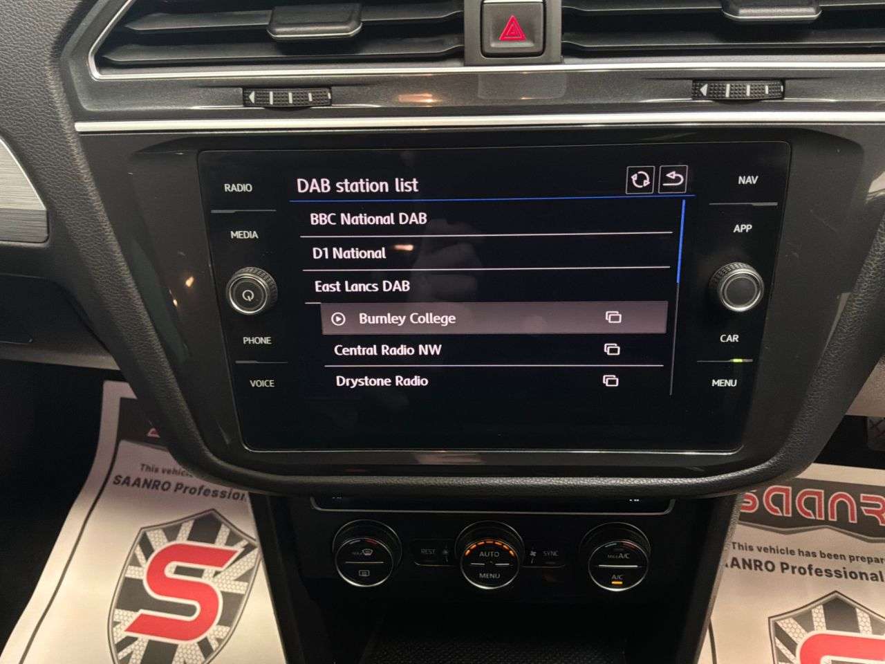 2018 VOLKSWAGEN TIGUAN 2018 VOLKSWAGEN TIGUAN