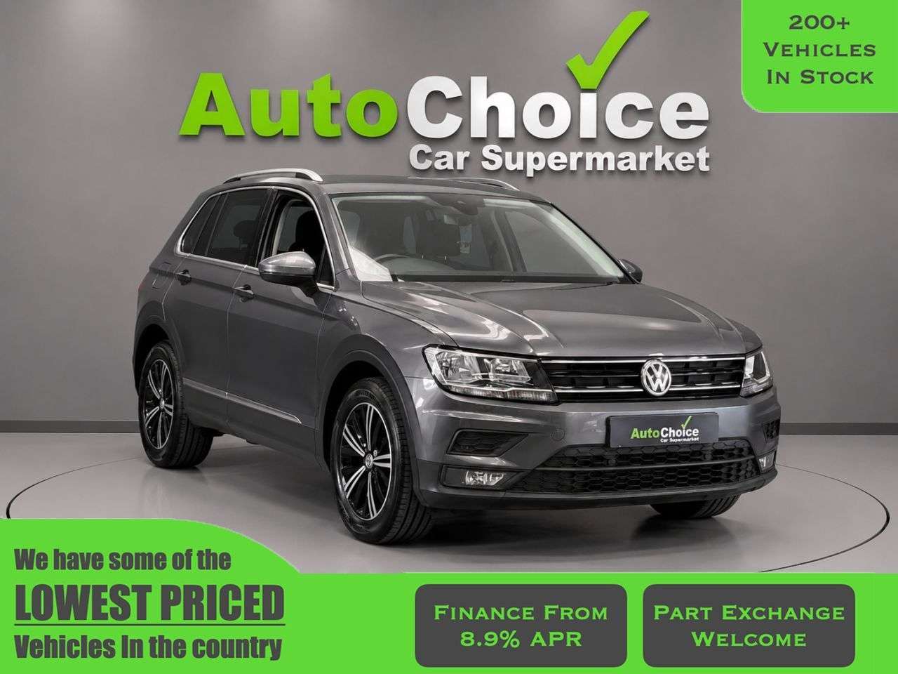 A 2018 VOLKSWAGEN TIGUAN 1.4 TSI SE Navigation SUV 5dr Petrol Manual Euro 6 (s/s) (125 ps) in Blackb A 2018 VOLKSWAGEN TIGUAN 1.4 TSI SE Navigation SUV 5dr Petrol Manual Euro 6 (s/s) (125 ps) in Blackb
