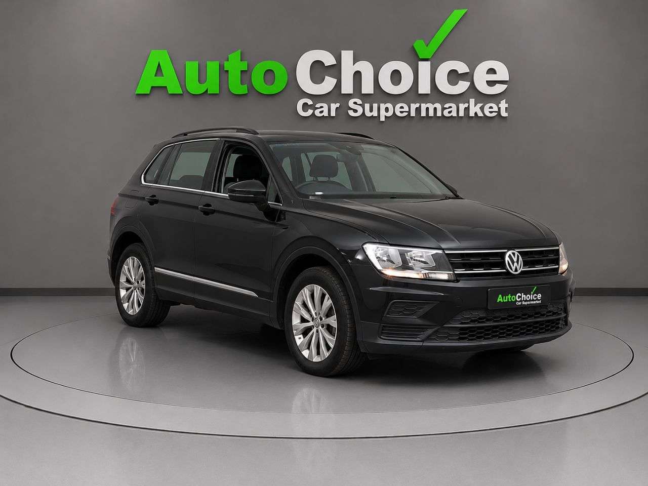 A 2017 VOLKSWAGEN TIGUAN 1.4 TSI S SUV 5dr Petrol Manual Euro 6 (s/s) (125 ps) in Blackburn Finance A 2017 VOLKSWAGEN TIGUAN 1.4 TSI S SUV 5dr Petrol Manual Euro 6 (s/s) (125 ps) in Blackburn Finance