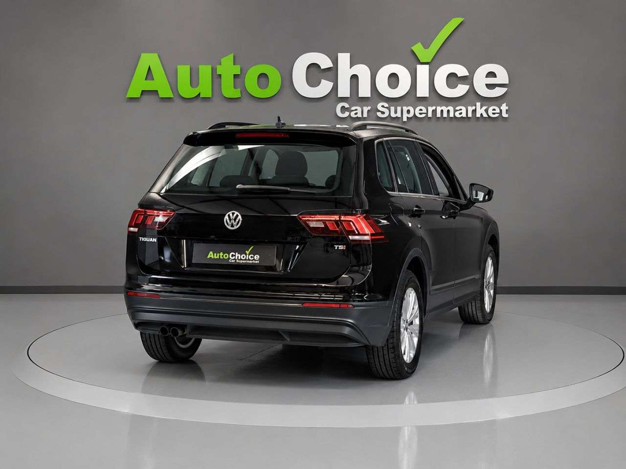 2017 VOLKSWAGEN TIGUAN 2017 VOLKSWAGEN TIGUAN