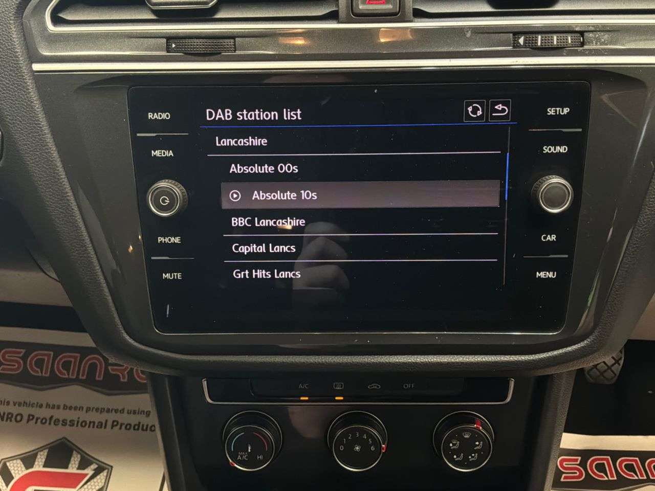 2017 VOLKSWAGEN TIGUAN 2017 VOLKSWAGEN TIGUAN