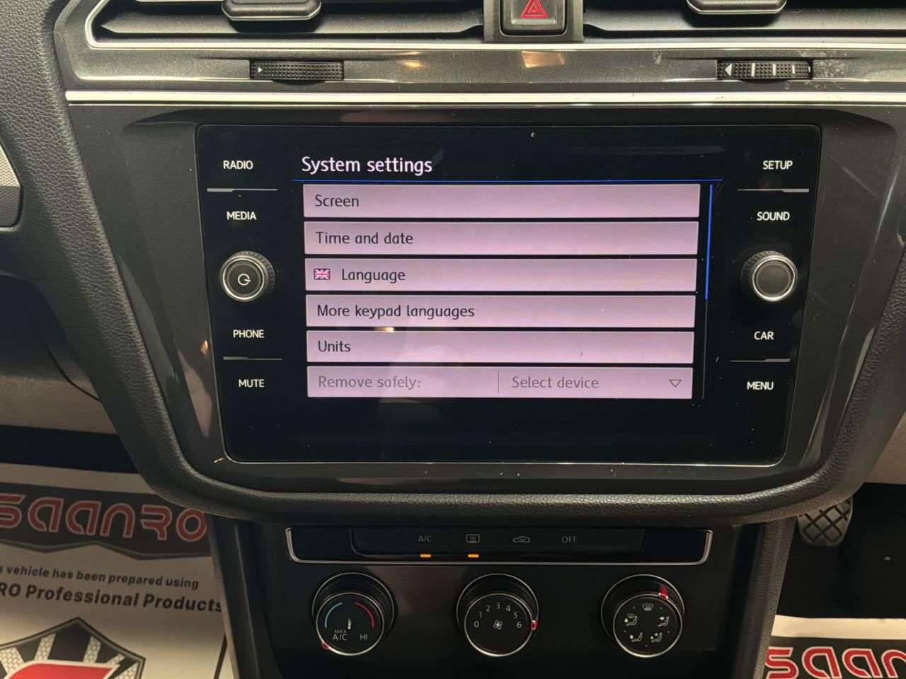 2017 VOLKSWAGEN TIGUAN 2017 VOLKSWAGEN TIGUAN
