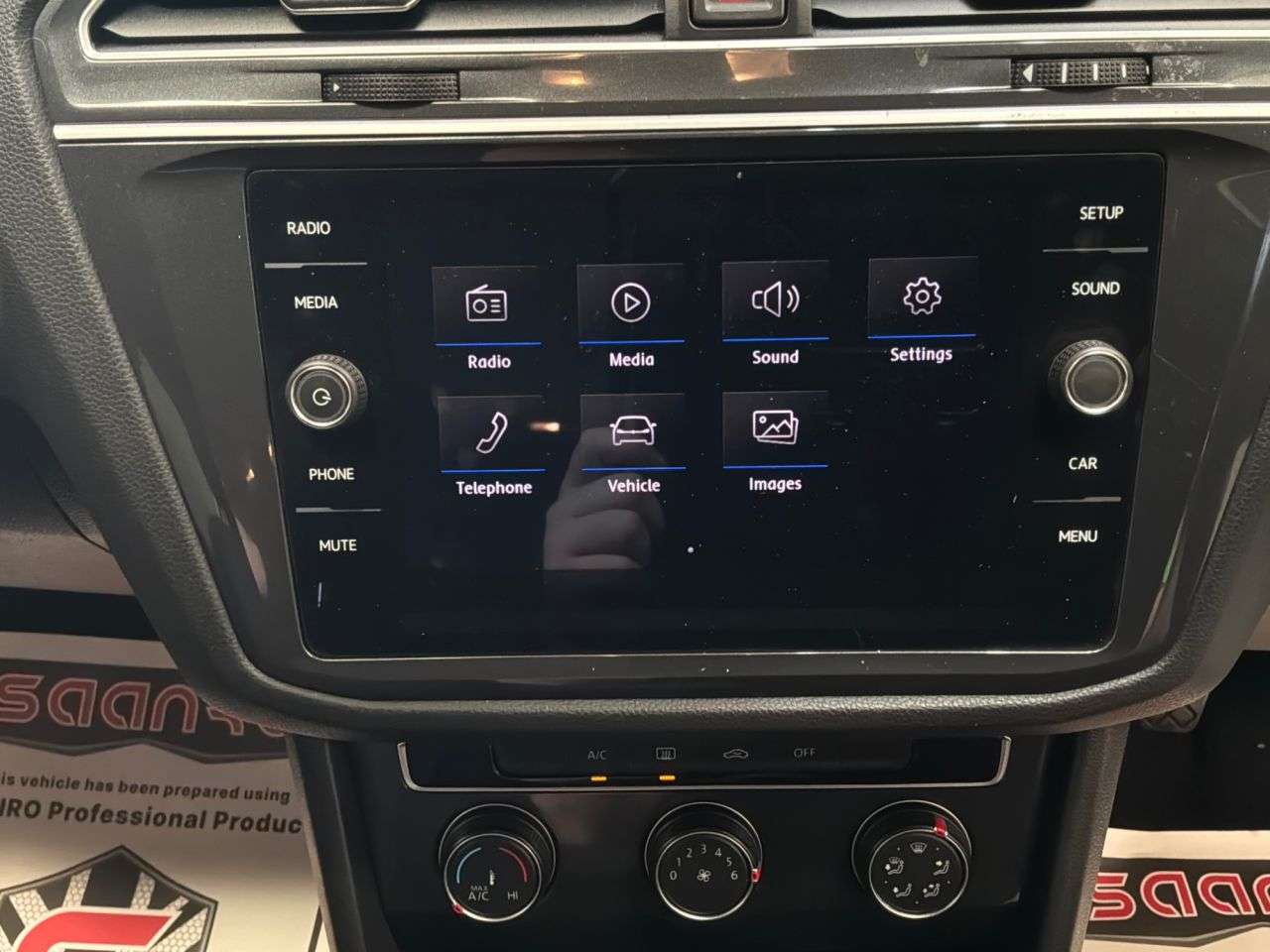 2017 VOLKSWAGEN TIGUAN 2017 VOLKSWAGEN TIGUAN
