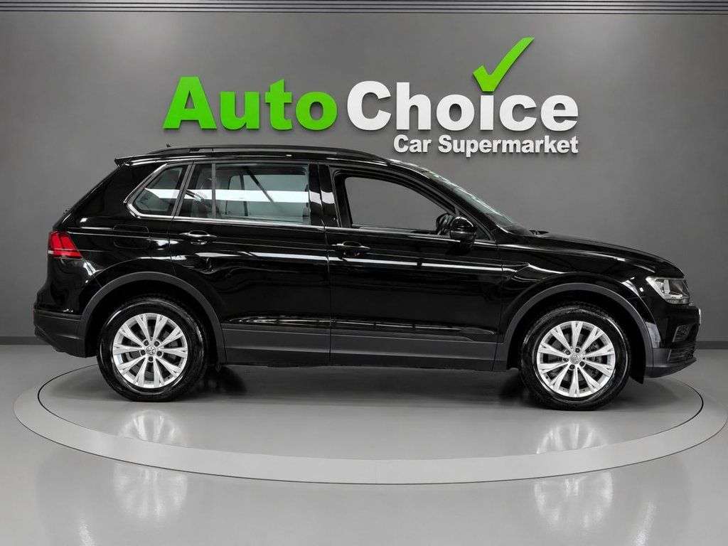 2017 VOLKSWAGEN TIGUAN 2017 VOLKSWAGEN TIGUAN