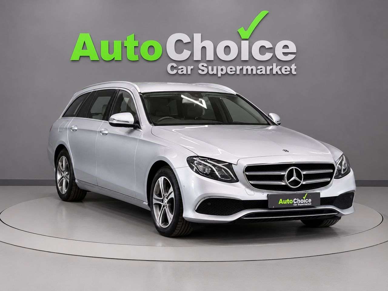 A 2018 MERCEDES-BENZ E-CLASS 2.0 E220d SE Estate 5dr Diesel G-Tronic+ Euro 6 (s/s) (194 ps) in Blackburn A 2018 MERCEDES-BENZ E-CLASS 2.0 E220d SE Estate 5dr Diesel G-Tronic+ Euro 6 (s/s) (194 ps) in Blackburn