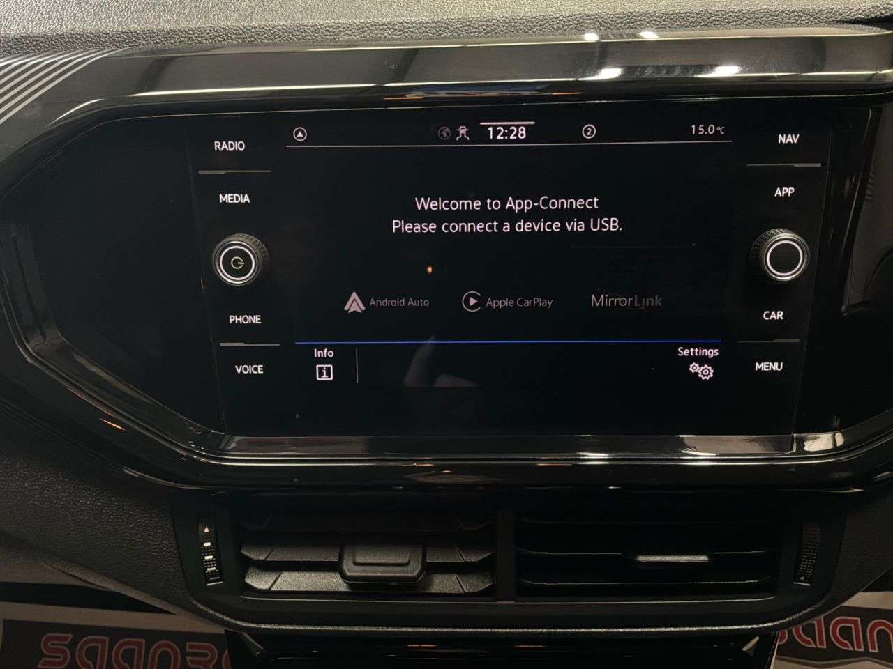 2021 VOLKSWAGEN T-CROSS 2021 VOLKSWAGEN T-CROSS