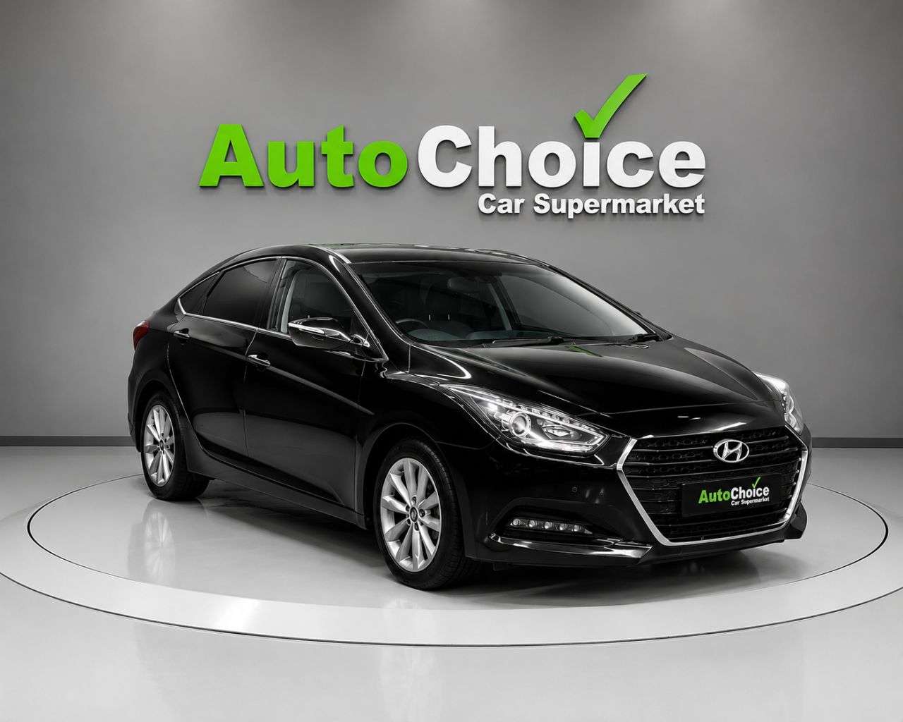 A 2017 HYUNDAI I40 1.7 CRDi Blue Drive SE Nav Business Saloon 4dr Diesel DCT Euro 6 (s/s) (141 A 2017 HYUNDAI I40 1.7 CRDi Blue Drive SE Nav Business Saloon 4dr Diesel DCT Euro 6 (s/s) (141
