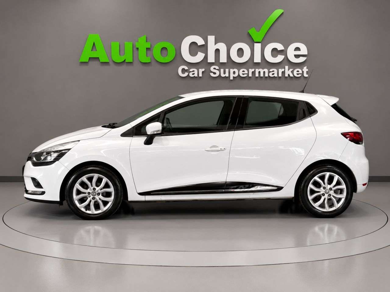 2016 RENAULT CLIO 2016 RENAULT CLIO