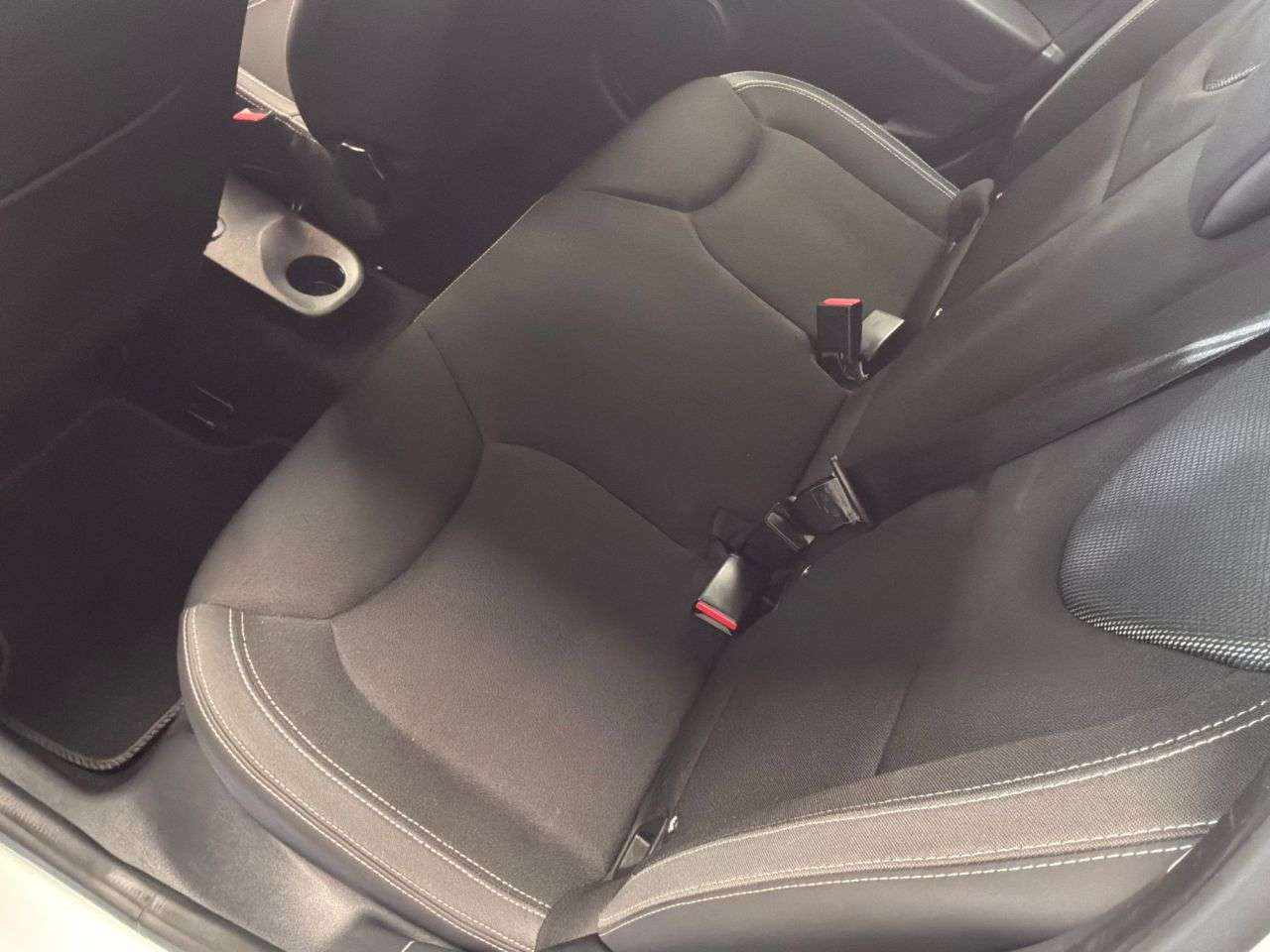 2016 RENAULT CLIO 2016 RENAULT CLIO