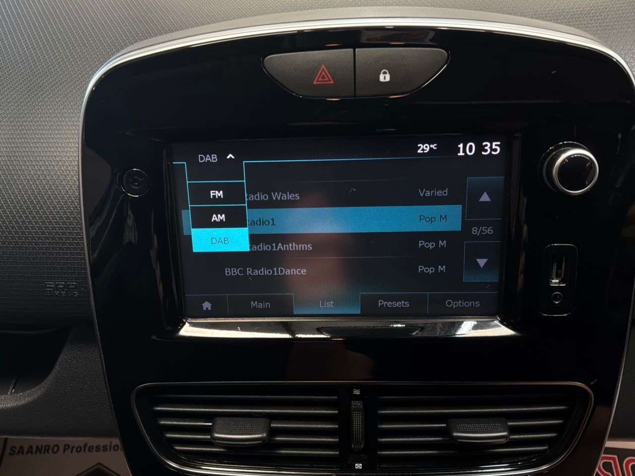 2016 RENAULT CLIO 2016 RENAULT CLIO