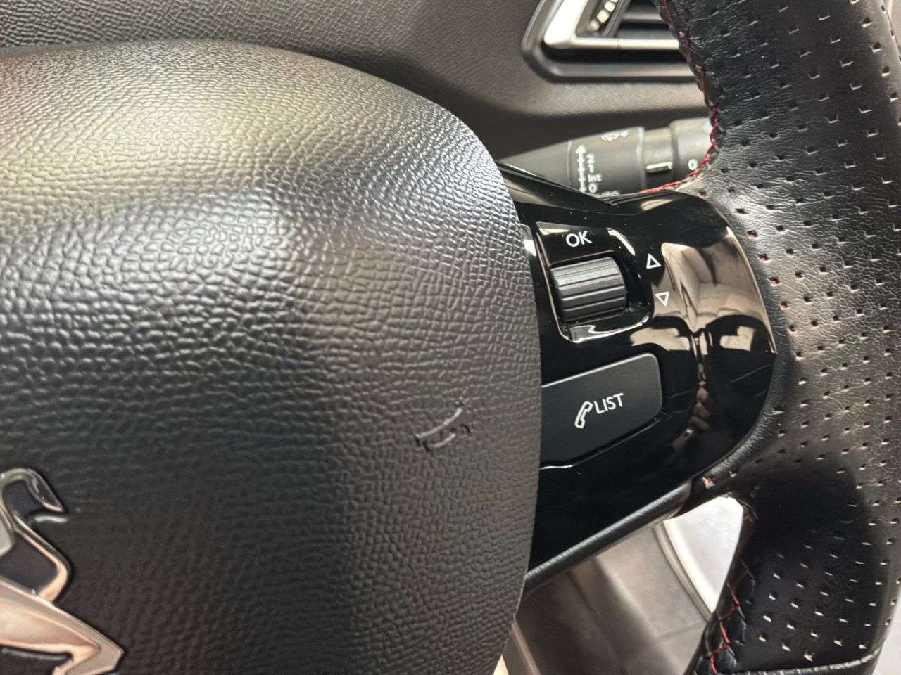 2020 PEUGEOT 308 2020 PEUGEOT 308