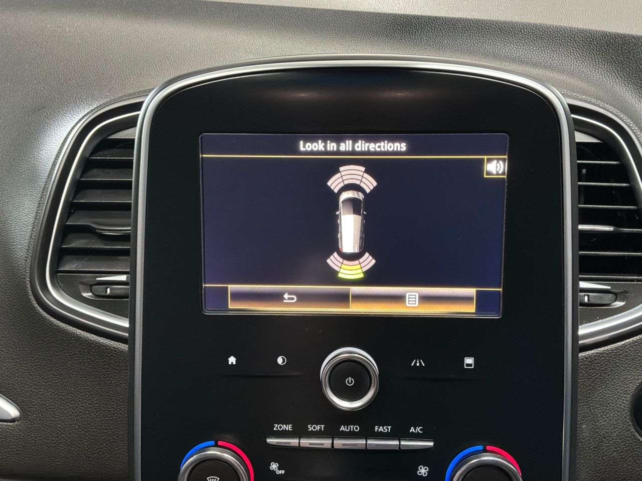 2017 RENAULT GRAND SCENIC 2017 RENAULT GRAND SCENIC