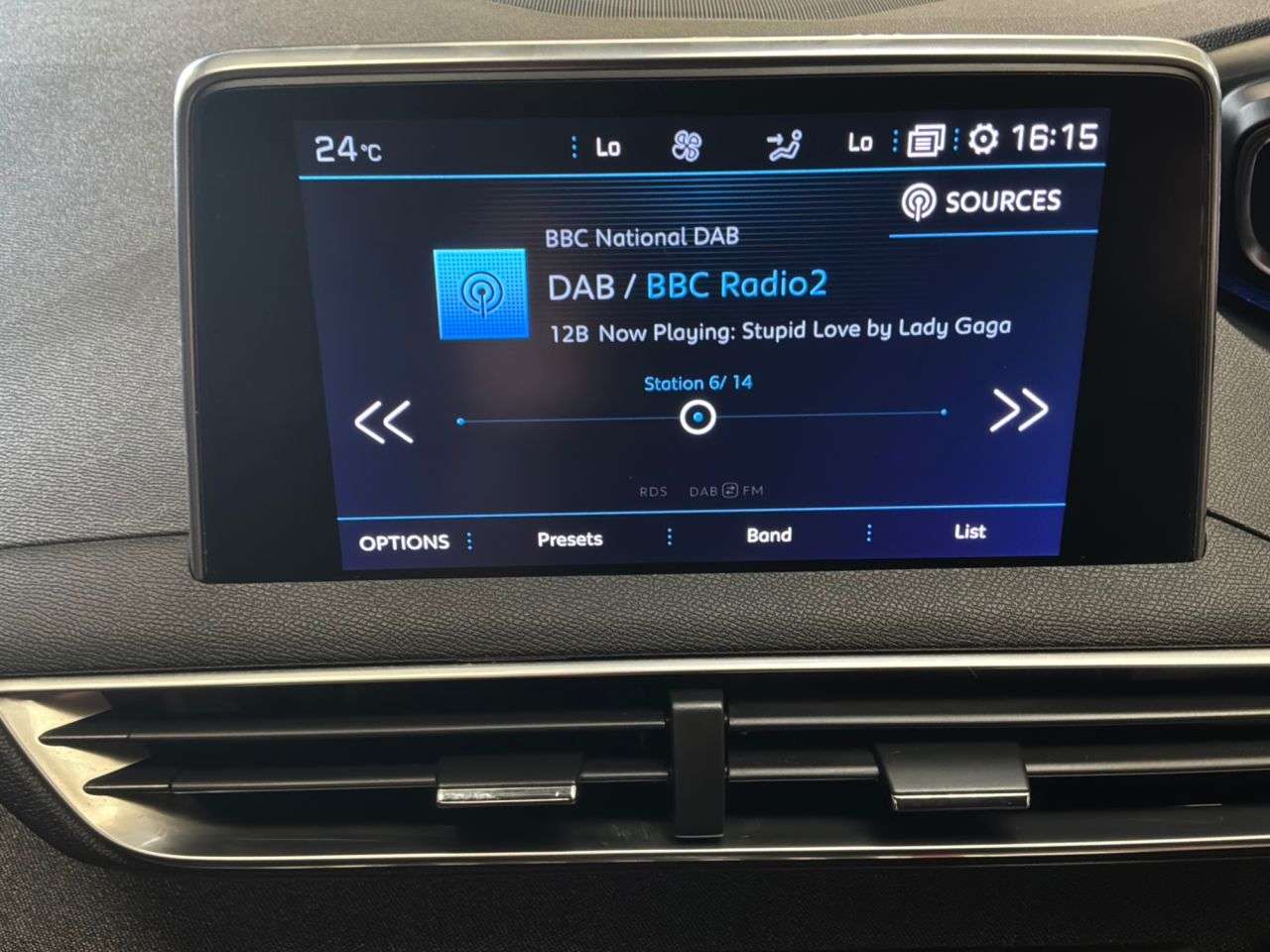 2019 PEUGEOT 5008 2019 PEUGEOT 5008