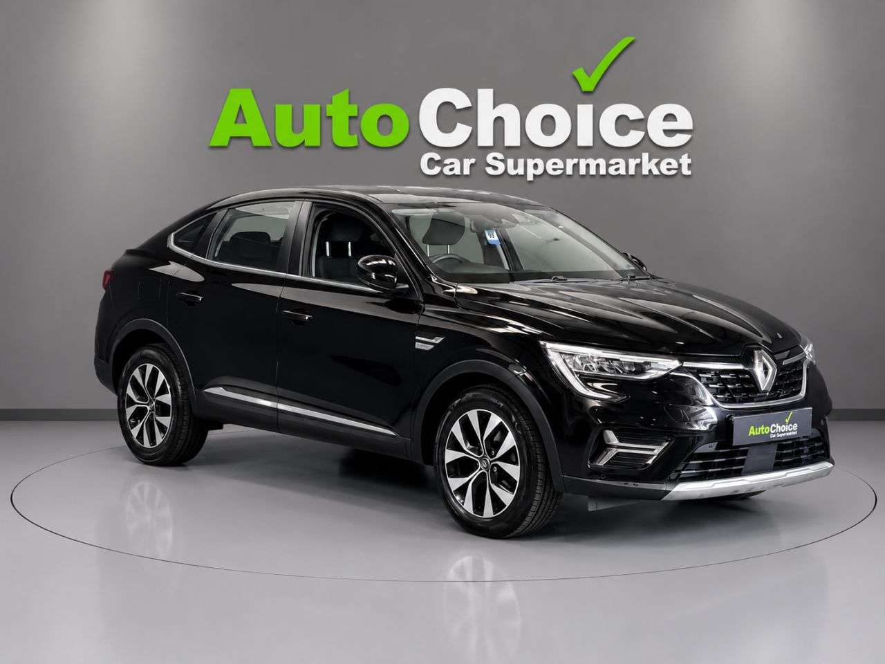 A 2021 RENAULT ARKANA 1.3 TCe MHEV Iconic SUV 5dr Petrol EDC 2WD Euro 6 (s/s) (140 ps) in Blackbu A 2021 RENAULT ARKANA 1.3 TCe MHEV Iconic SUV 5dr Petrol EDC 2WD Euro 6 (s/s) (140 ps) in Blackbu