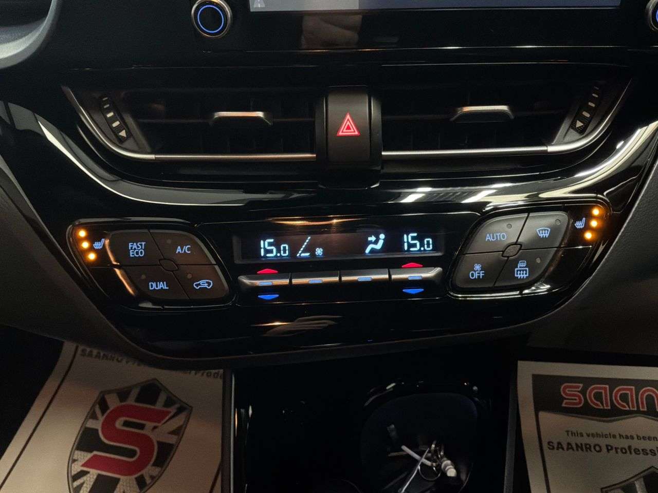2019 TOYOTA CHR 2019 TOYOTA CHR