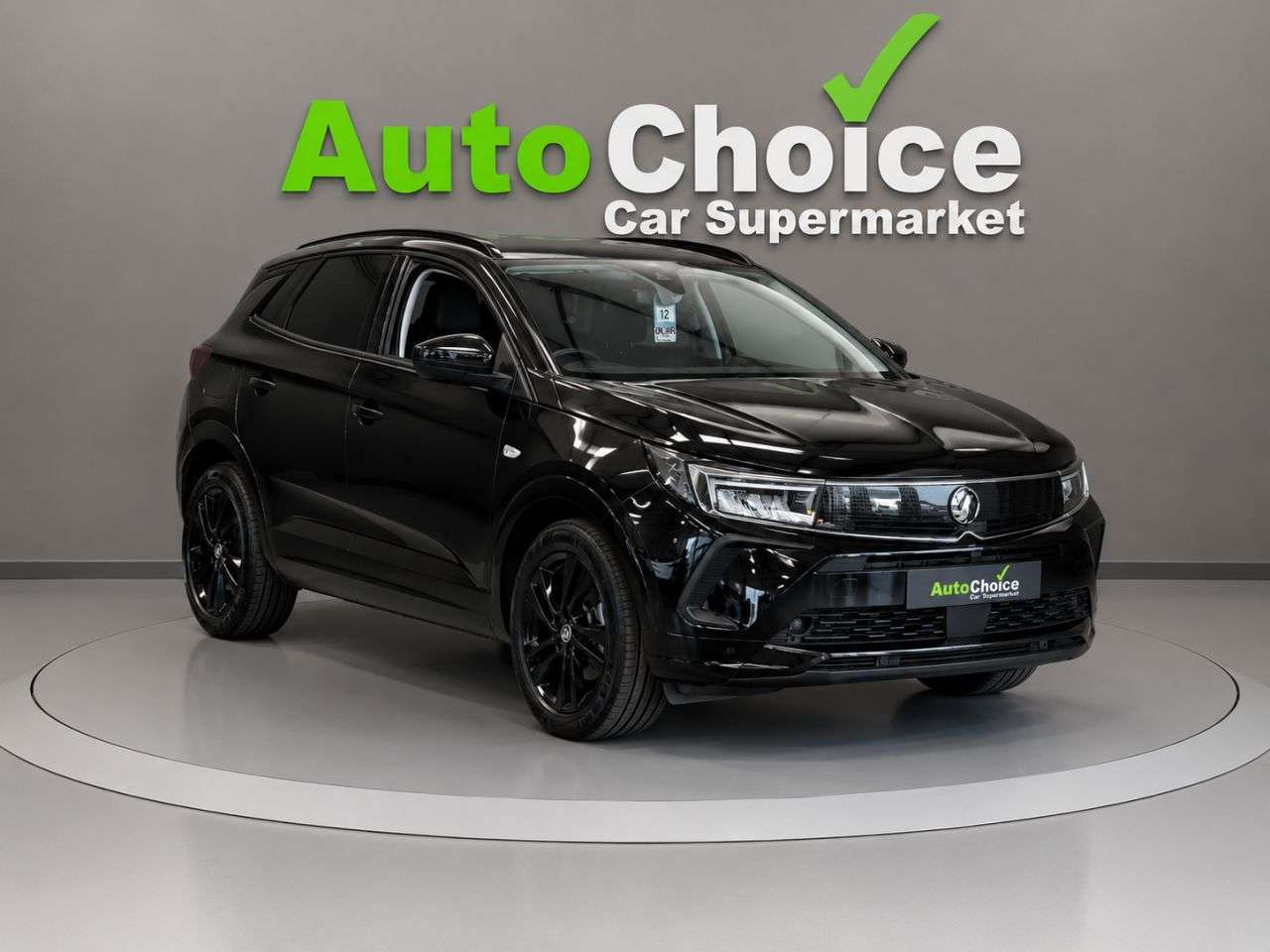 A 2022 VAUXHALL ADAM 1.6 13.2kWh GS Line SUV 5dr Petrol Plug-in Hybrid Auto Euro 6 (s/s) (225 ps A 2022 VAUXHALL ADAM 1.6 13.2kWh GS Line SUV 5dr Petrol Plug-in Hybrid Auto Euro 6 (s/s) (225 ps
