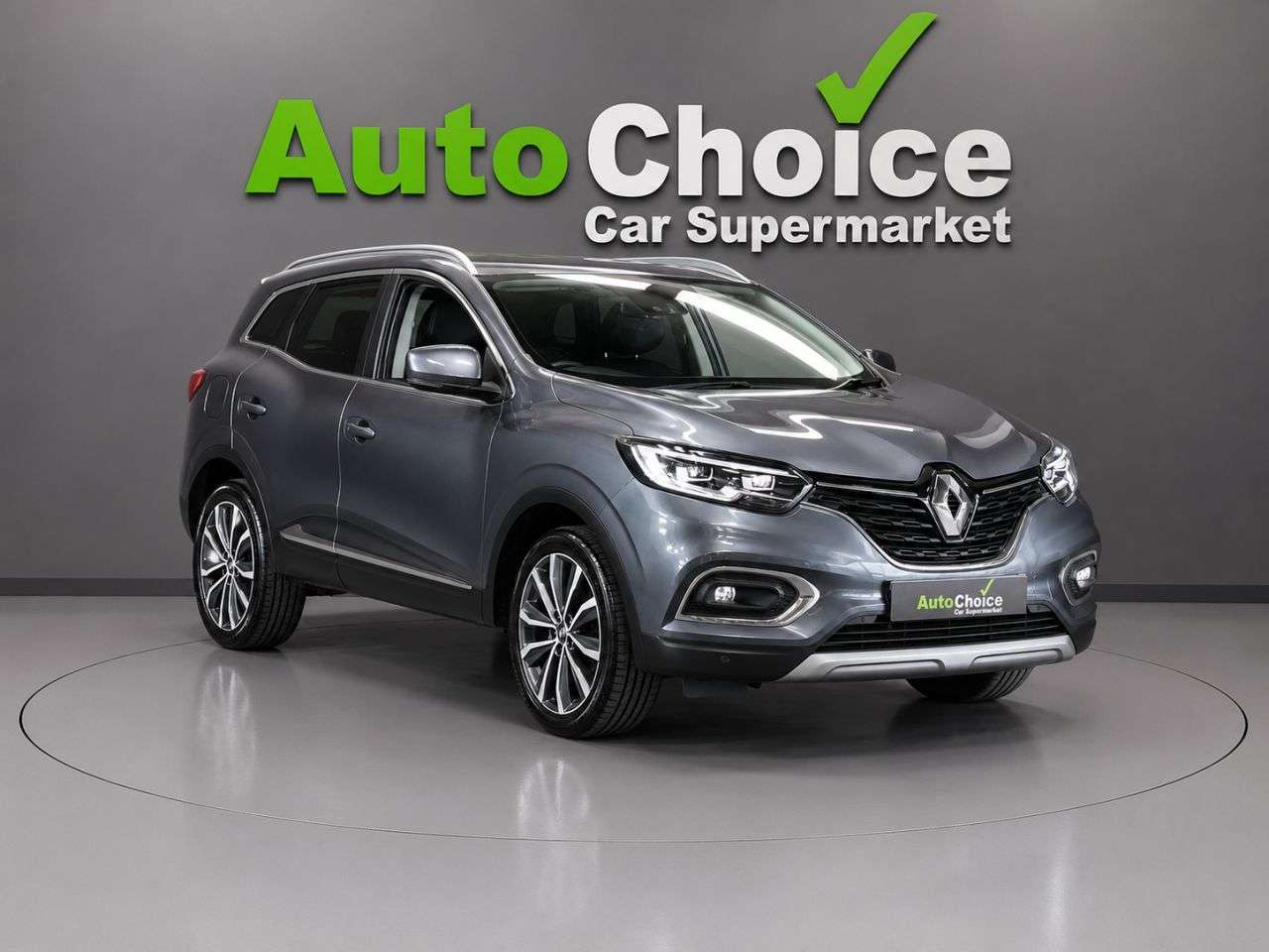 A 2020 RENAULT KADJAR 1.3 TCe S Edition SUV 5dr Petrol Manual Euro 6 (s/s) (140 ps) in Blackburn A 2020 RENAULT KADJAR 1.3 TCe S Edition SUV 5dr Petrol Manual Euro 6 (s/s) (140 ps) in Blackburn