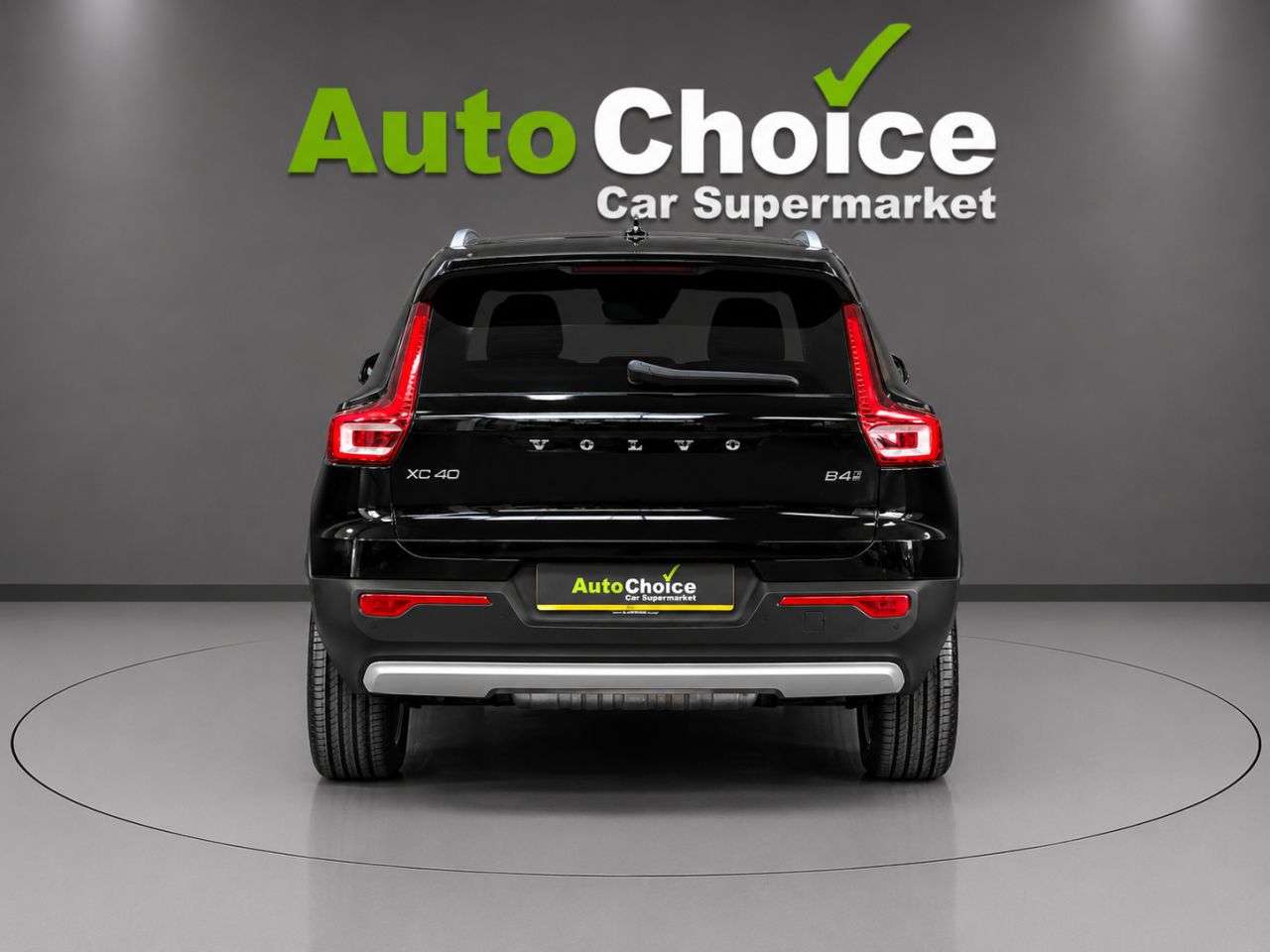 2020 VOLVO XC40 2020 VOLVO XC40