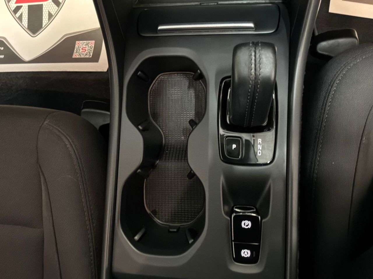 2020 VOLVO XC40 2020 VOLVO XC40
