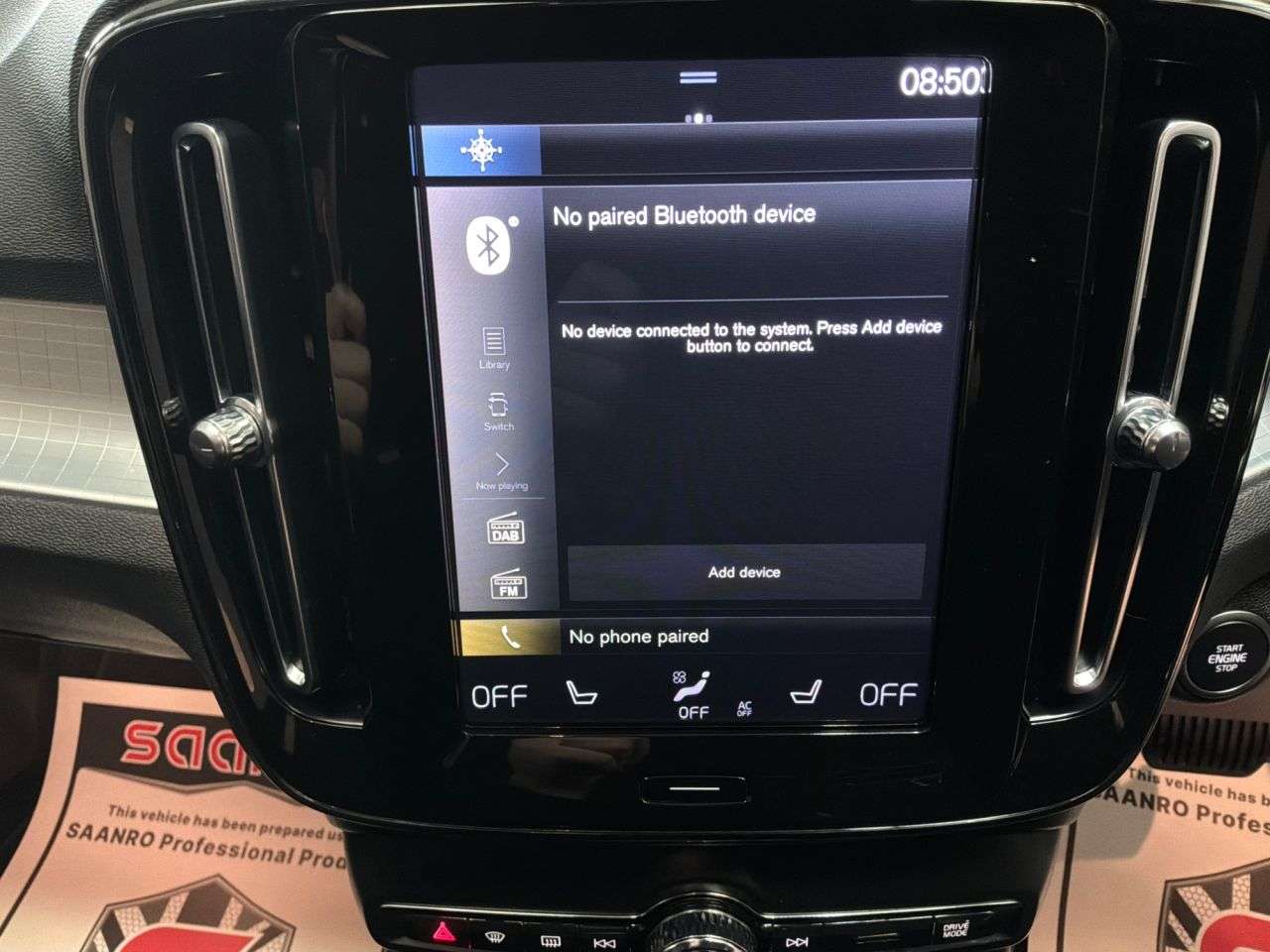 2020 VOLVO XC40 2020 VOLVO XC40
