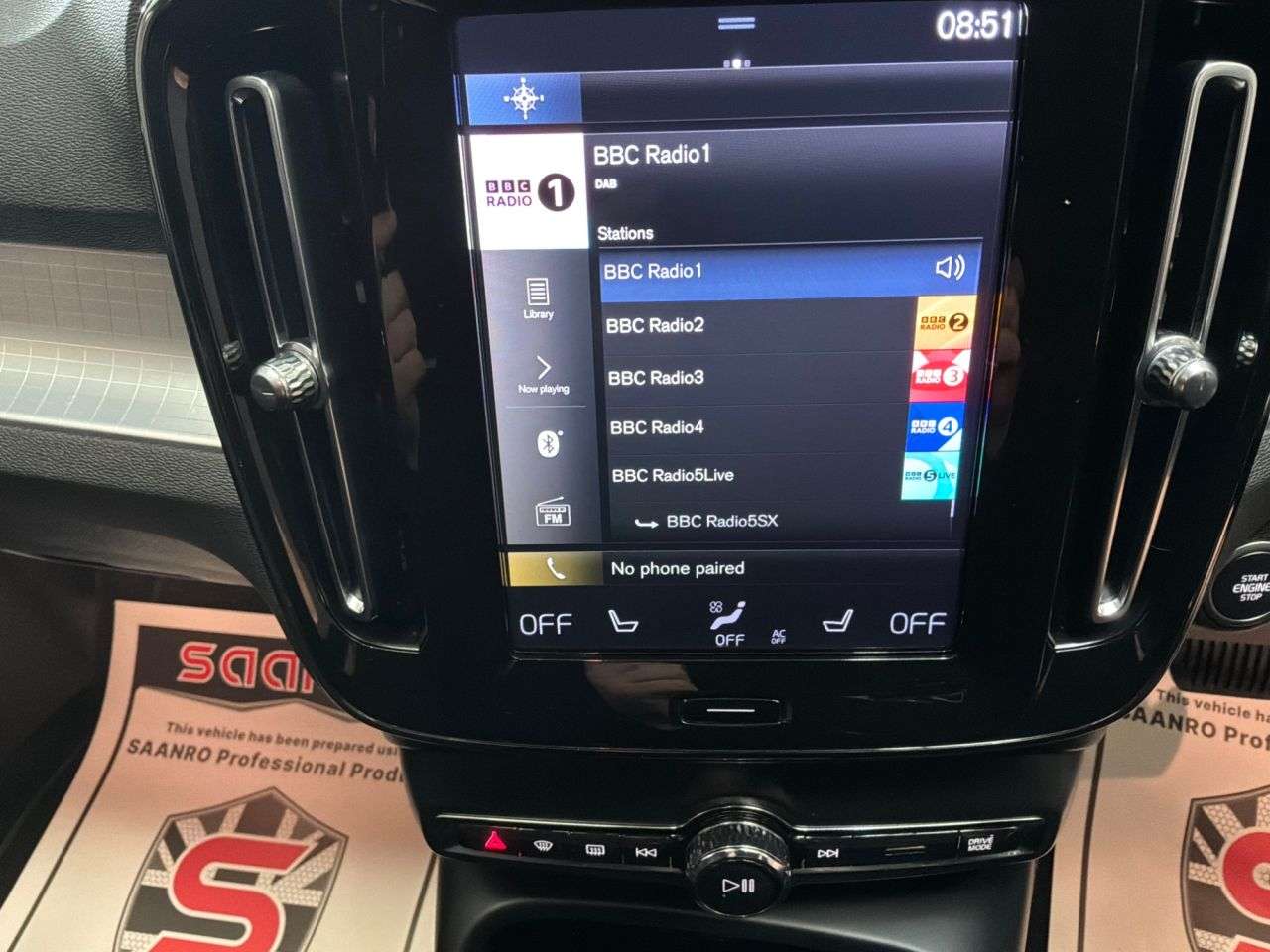 2020 VOLVO XC40 2020 VOLVO XC40